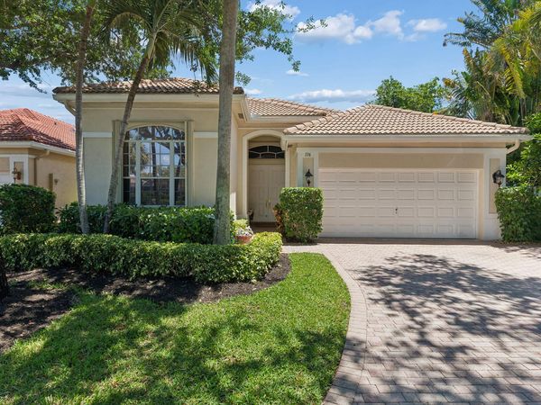 116 Palm Circle, Atlantis, FL 33462