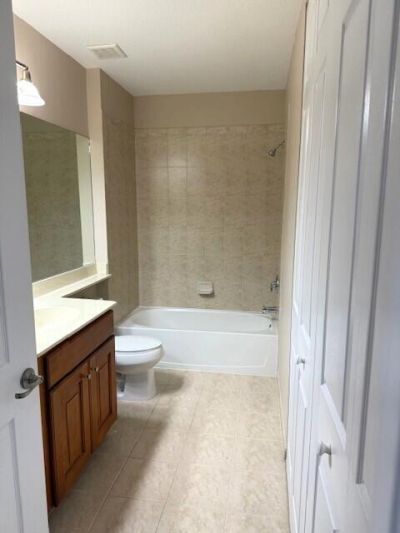 3500 Oaks Clubhouse Drive, Unit 303, Pompano Beach, FL 33069 Photo