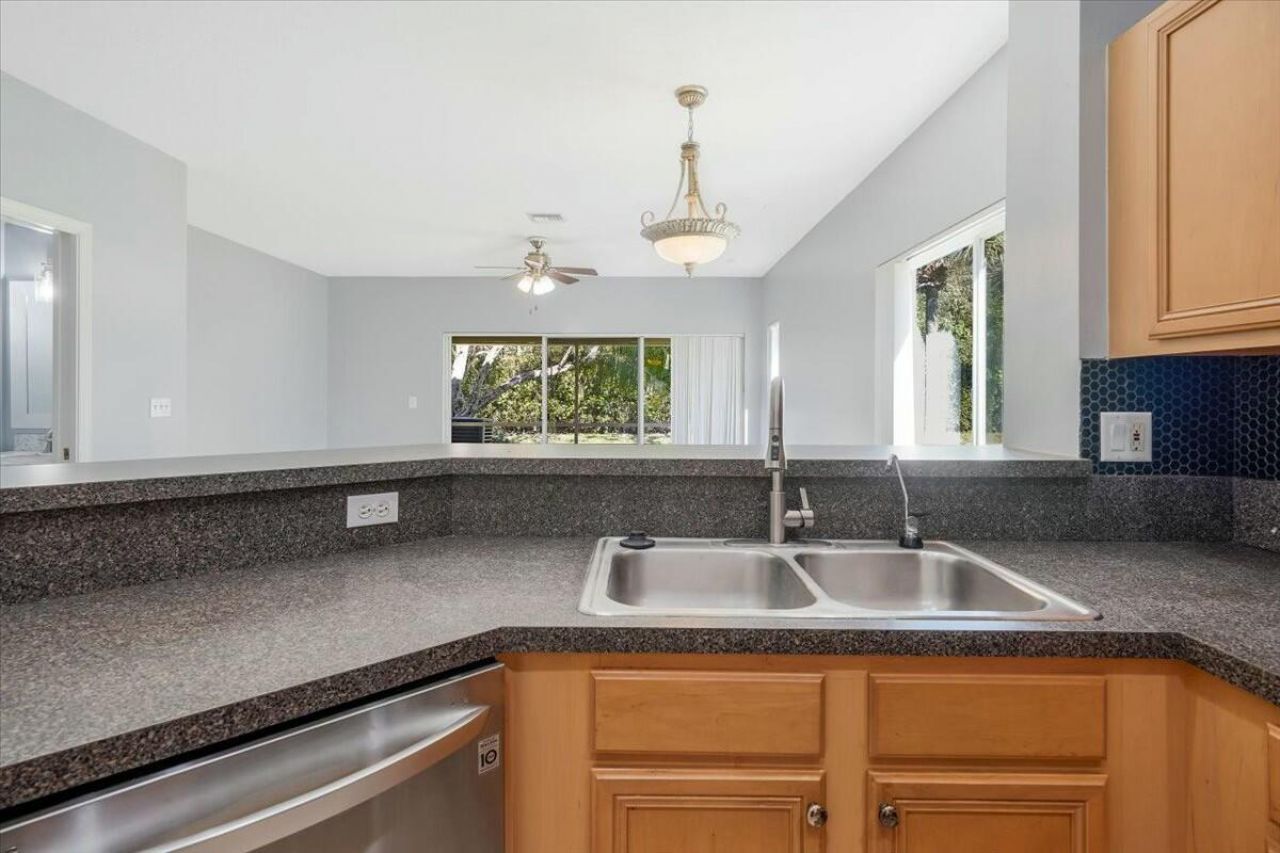 4543 Palmbrooke Circle, West Palm Beach, FL 33417 Photo