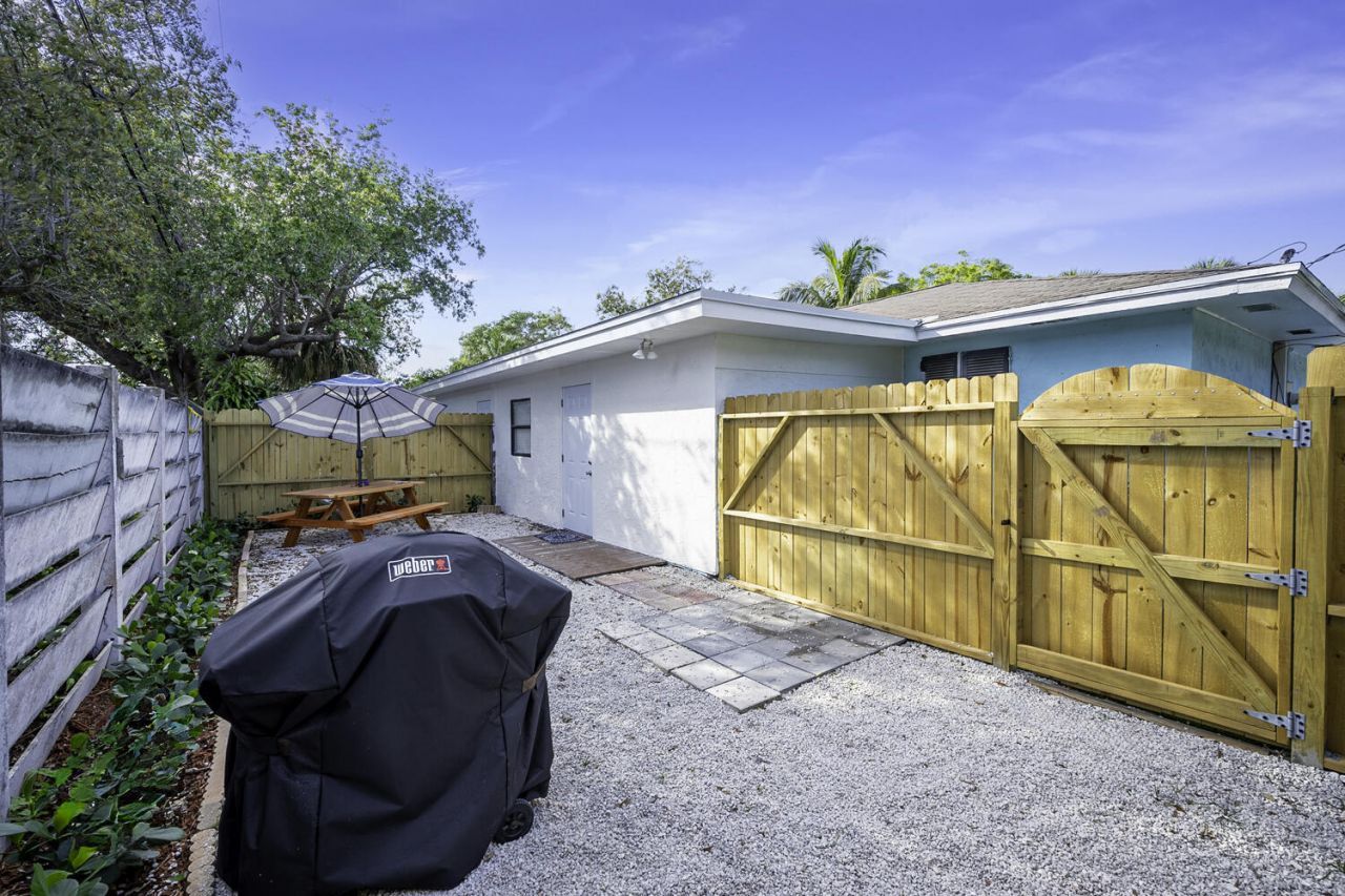 1718 Ridge Road, North Palm Beach, FL 33408 Photo
