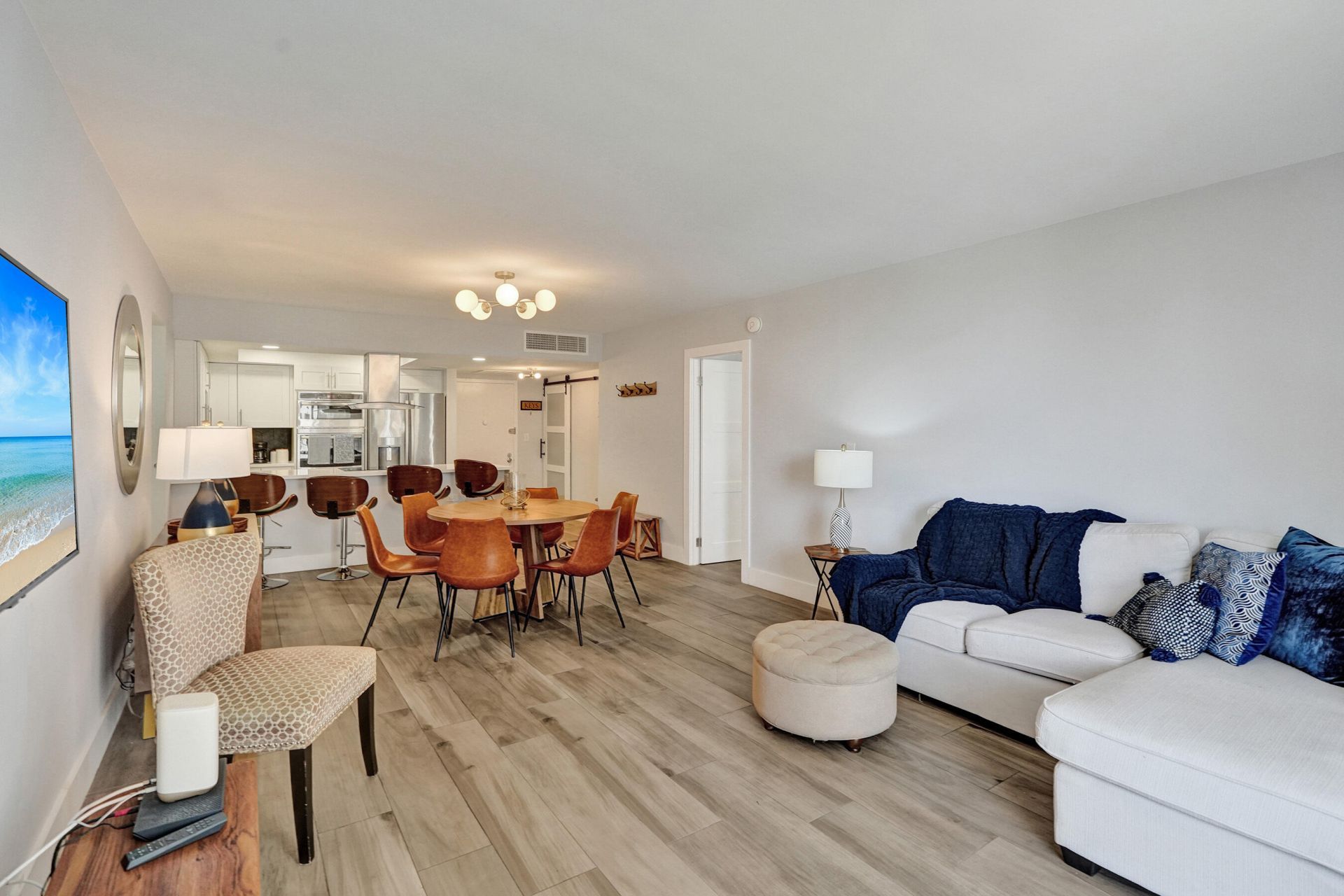 600 Three Islands Boulevard, Unit 615, Hallandale Beach, FL 33009 Photo