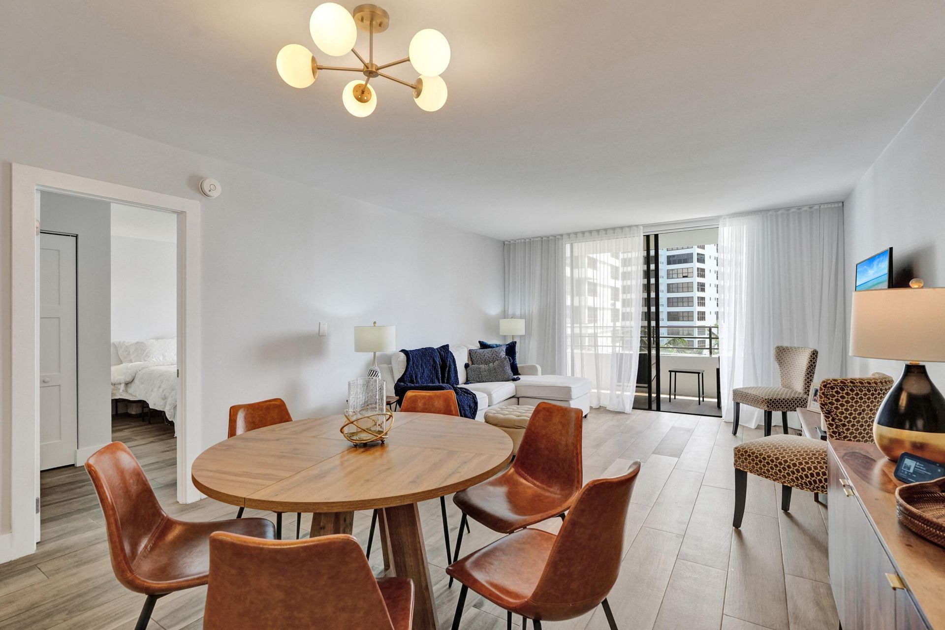 600 Three Islands Boulevard, Unit 615, Hallandale Beach, FL 33009 Photo