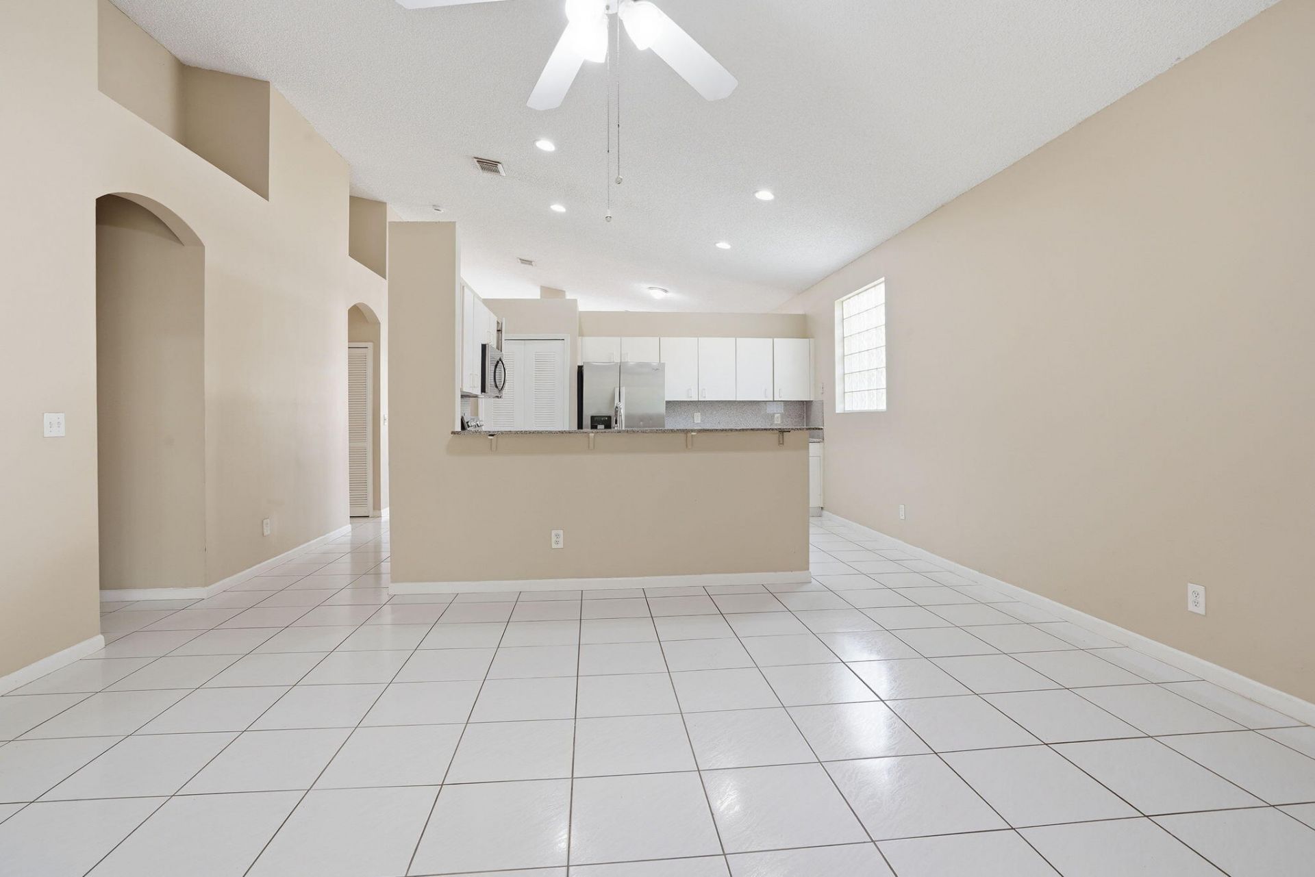 1495 SW 105th Avenue, Pembroke Pines, FL 33025 Photo