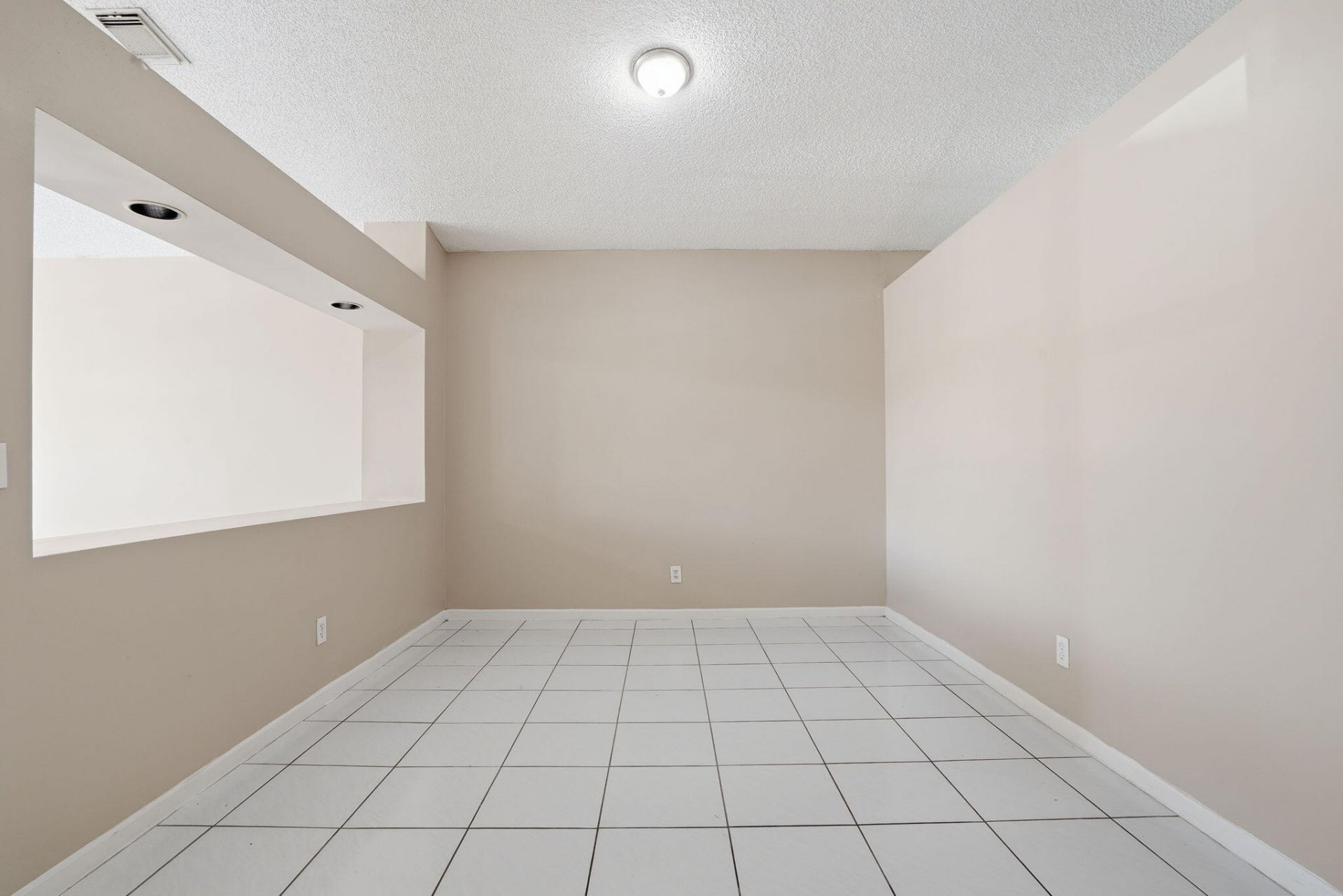 1495 SW 105th Avenue, Pembroke Pines, FL 33025 Photo