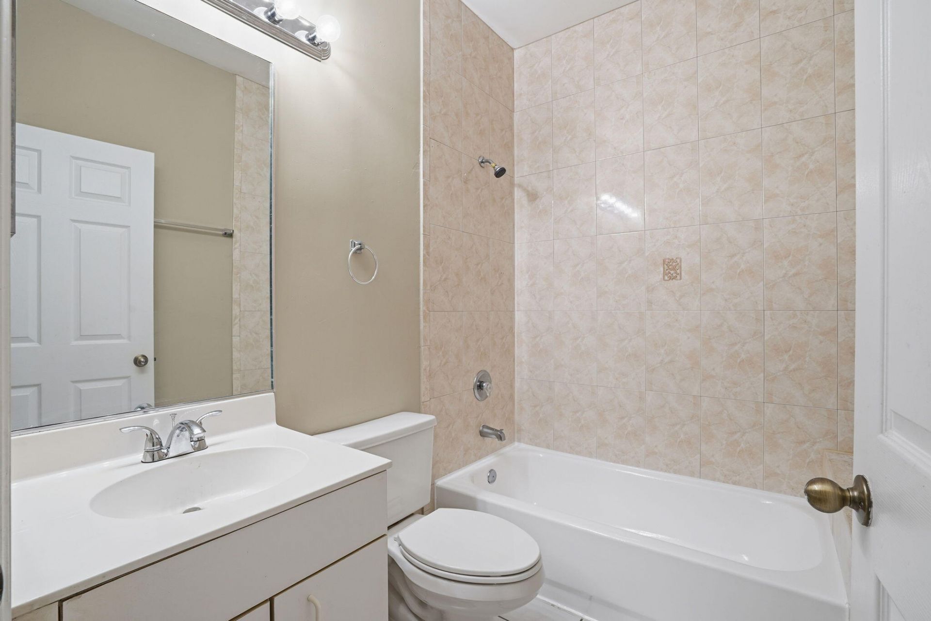 1495 SW 105th Avenue, Pembroke Pines, FL 33025 Photo