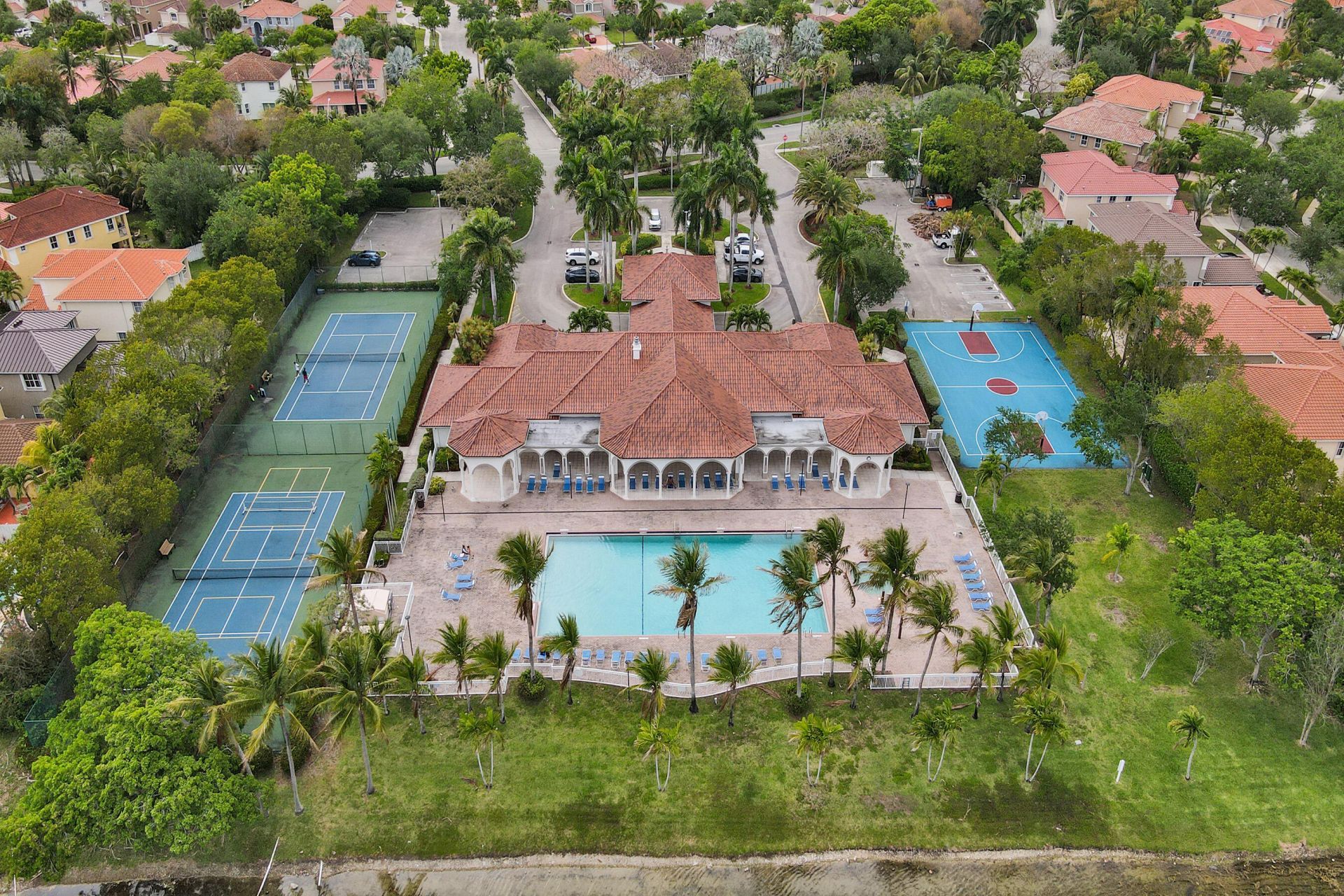 3609 SW 161st Terrace, Miramar, FL 33027 Photo