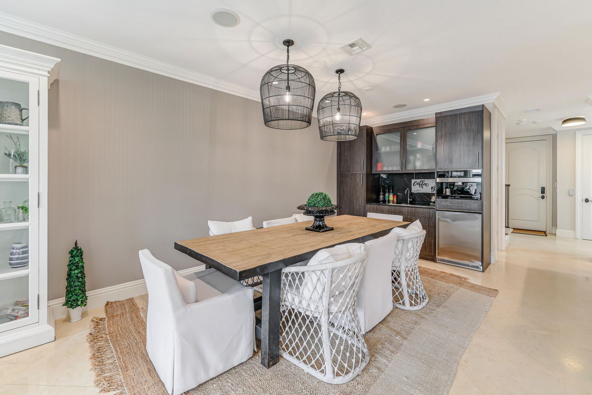 170 Isle Of Venice Drive, Fort Lauderdale, FL 33301 Photo