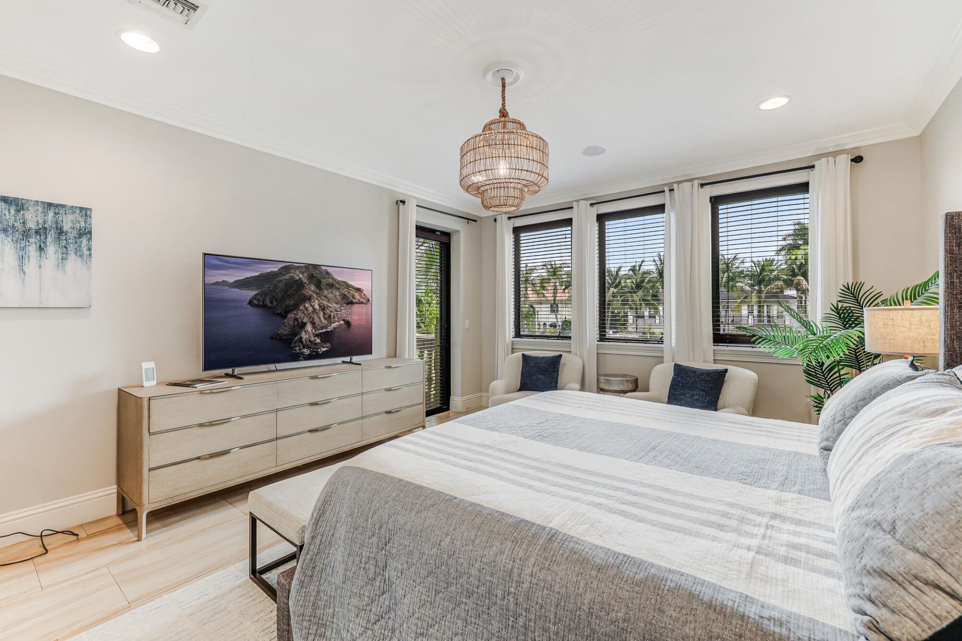 170 Isle Of Venice Drive, Fort Lauderdale, FL 33301 Photo