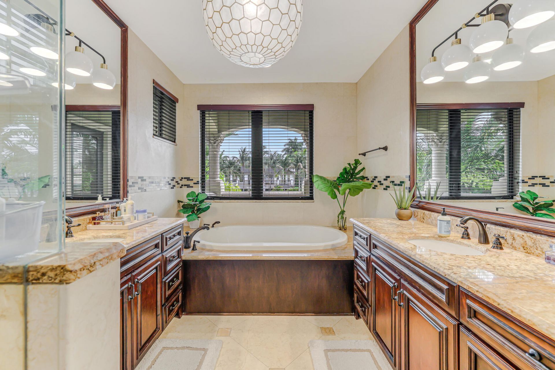 170 Isle Of Venice Drive, Fort Lauderdale, FL 33301 Photo