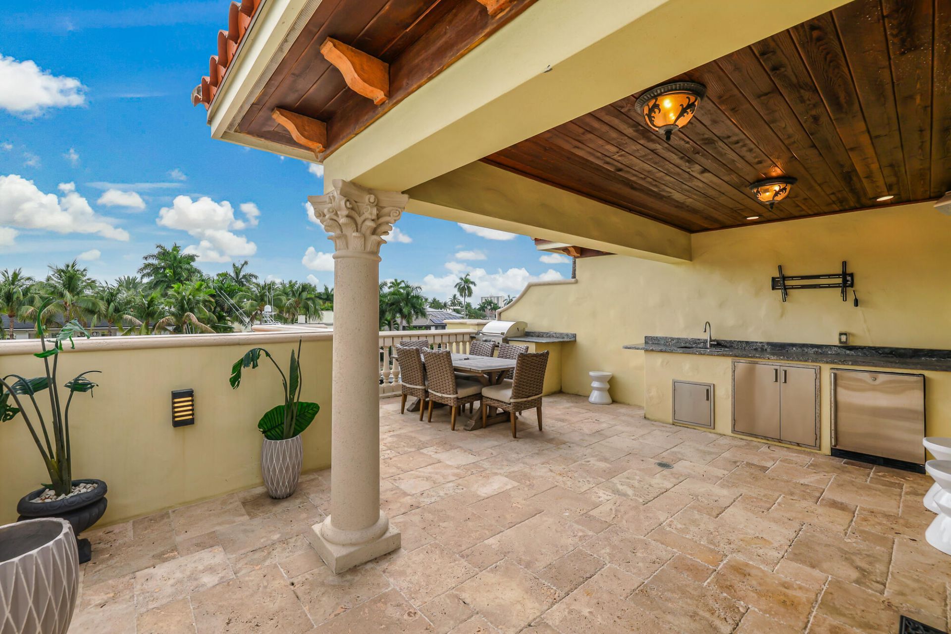 170 Isle Of Venice Drive, Fort Lauderdale, FL 33301 Photo
