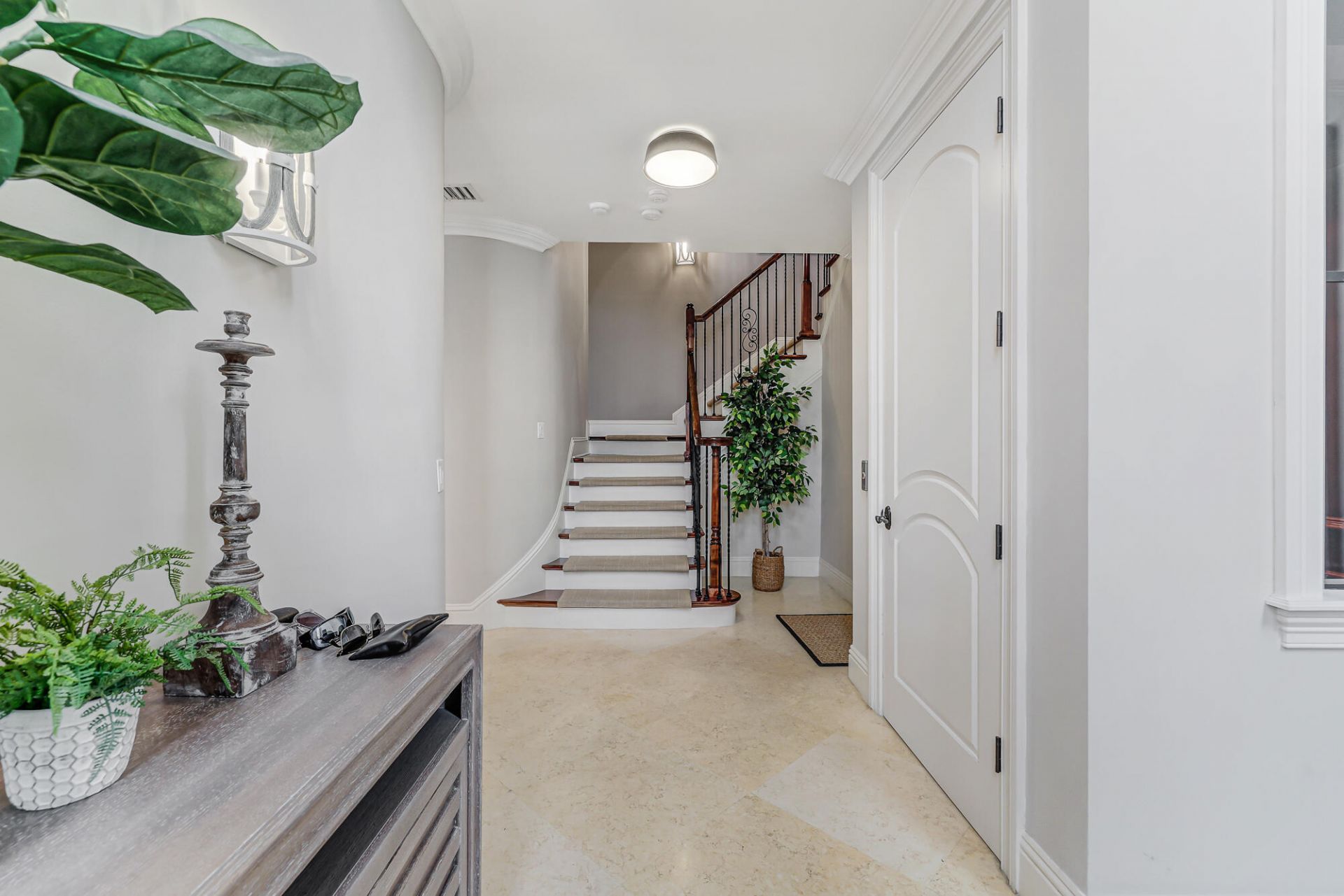 170 Isle Of Venice Drive, Fort Lauderdale, FL 33301 Photo