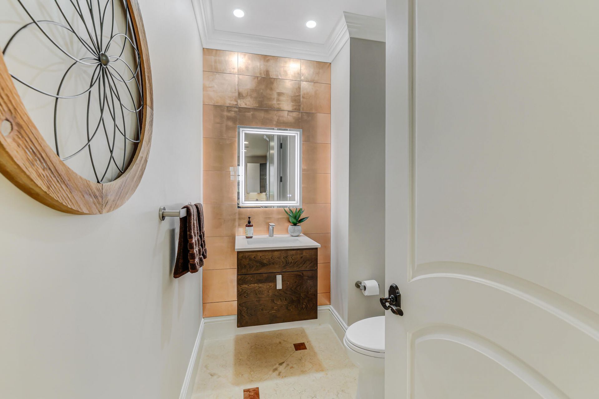 170 Isle Of Venice Drive, Fort Lauderdale, FL 33301 Photo