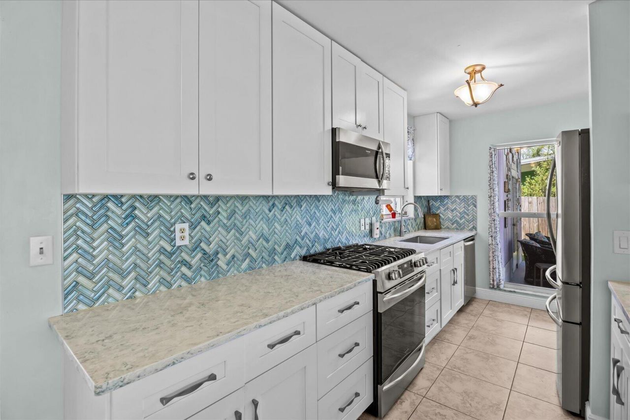 2872 SE Wiltshire Terrace, Port Saint Lucie, FL 34952 Photo