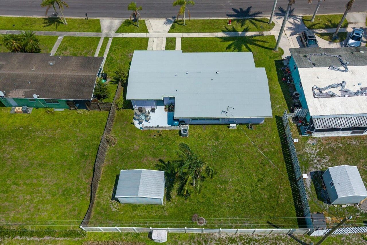2872 SE Wiltshire Terrace, Port Saint Lucie, FL 34952 Photo