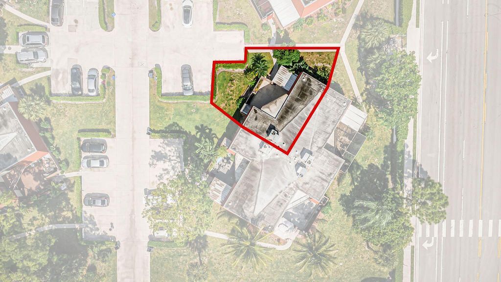 4740 Suburban Pines Drive, Greenacres, FL 33463 Photo