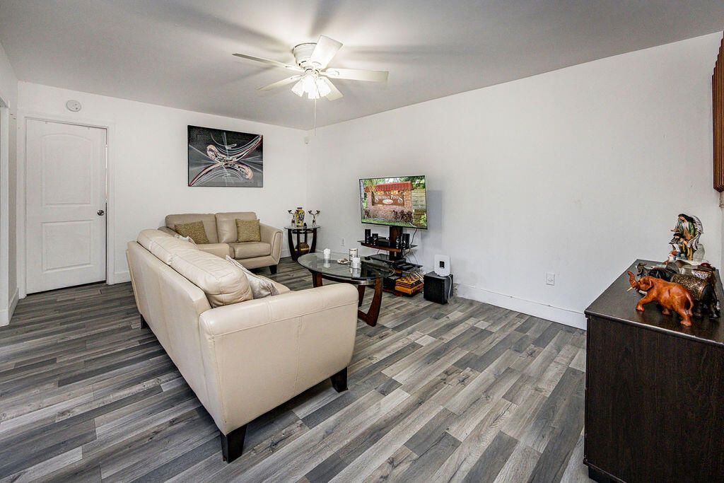 4740 Suburban Pines Drive, Greenacres, FL 33463 Photo