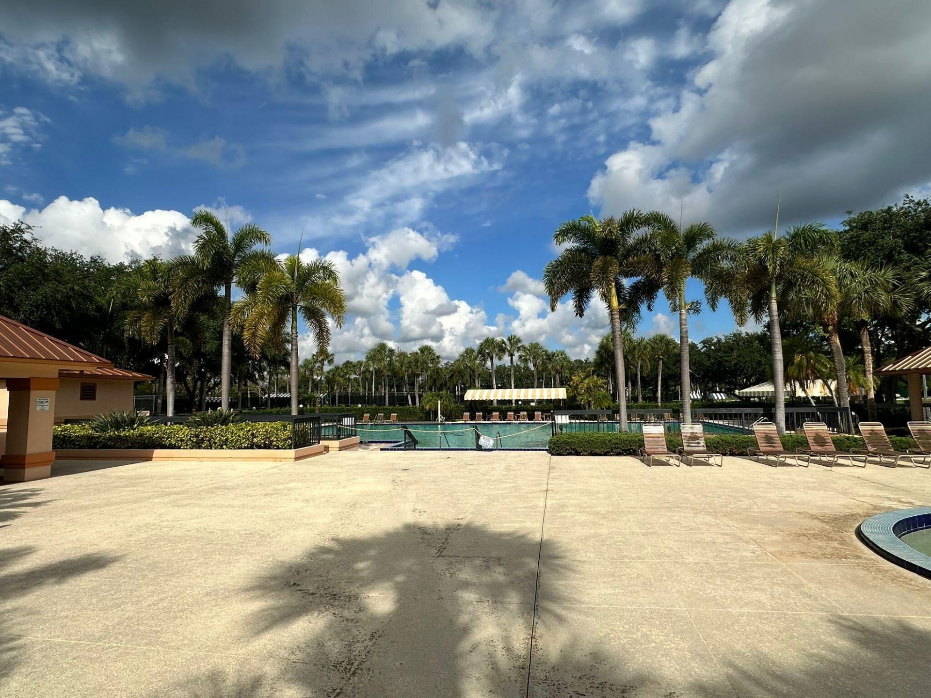 5718 57th Way, West Palm Beach, FL 33409 Photo