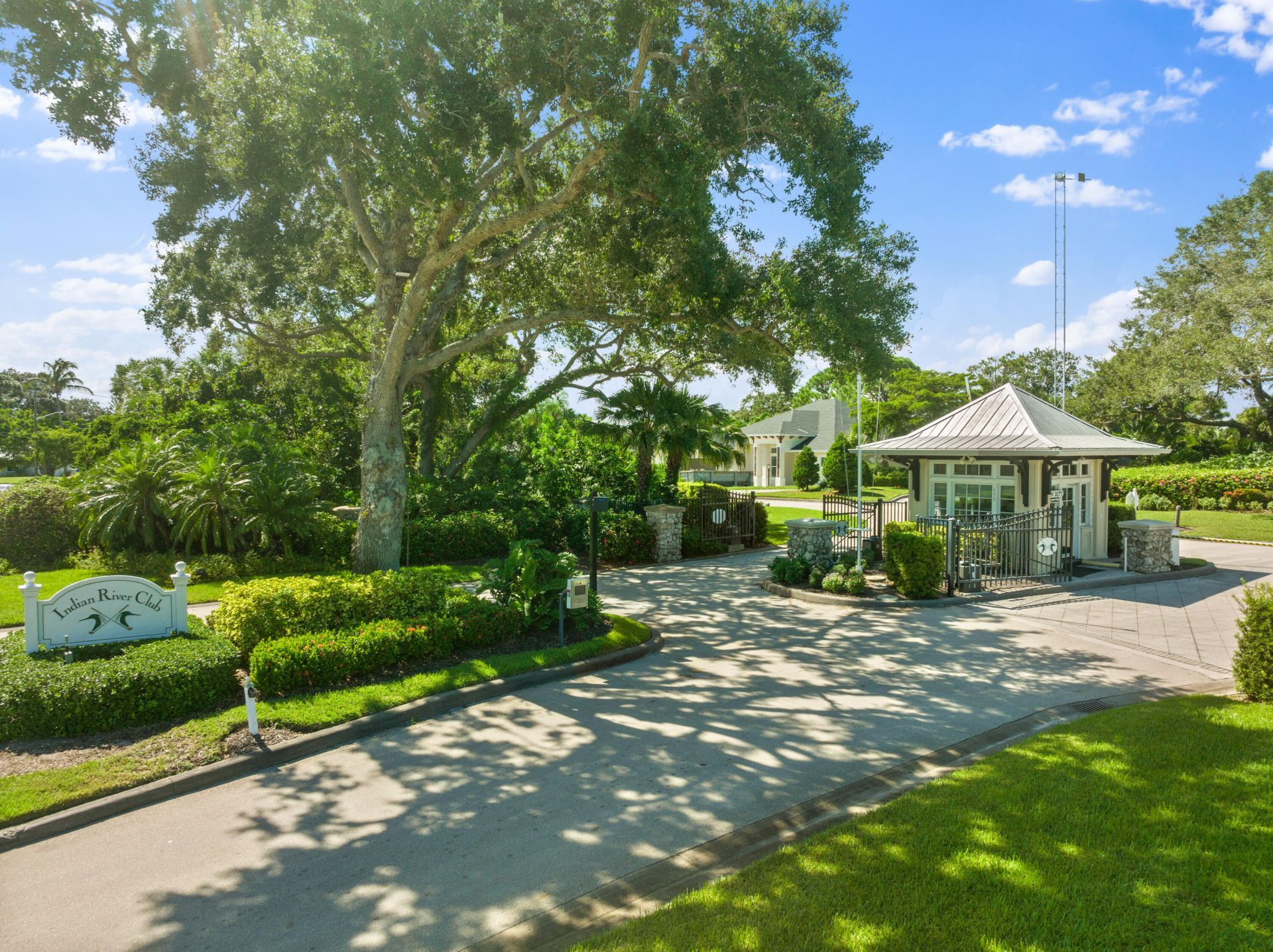 814 Carolina Circle Sw, Vero Beach, FL 32962 Photo