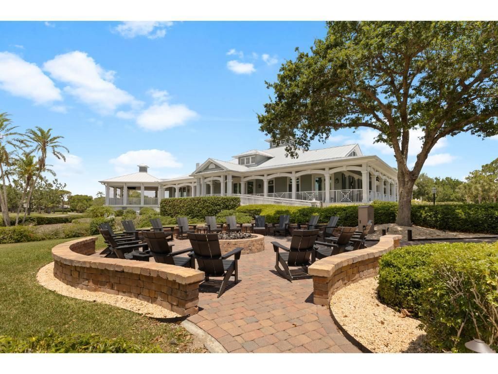 814 Carolina Circle Sw, Vero Beach, FL 32962 Photo