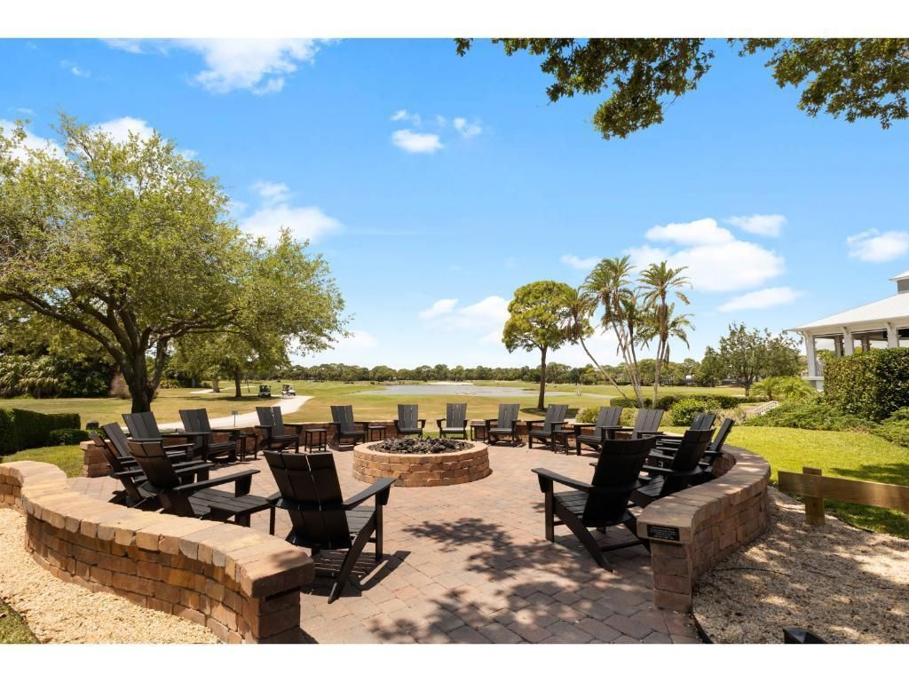 814 Carolina Circle Sw, Vero Beach, FL 32962 Photo