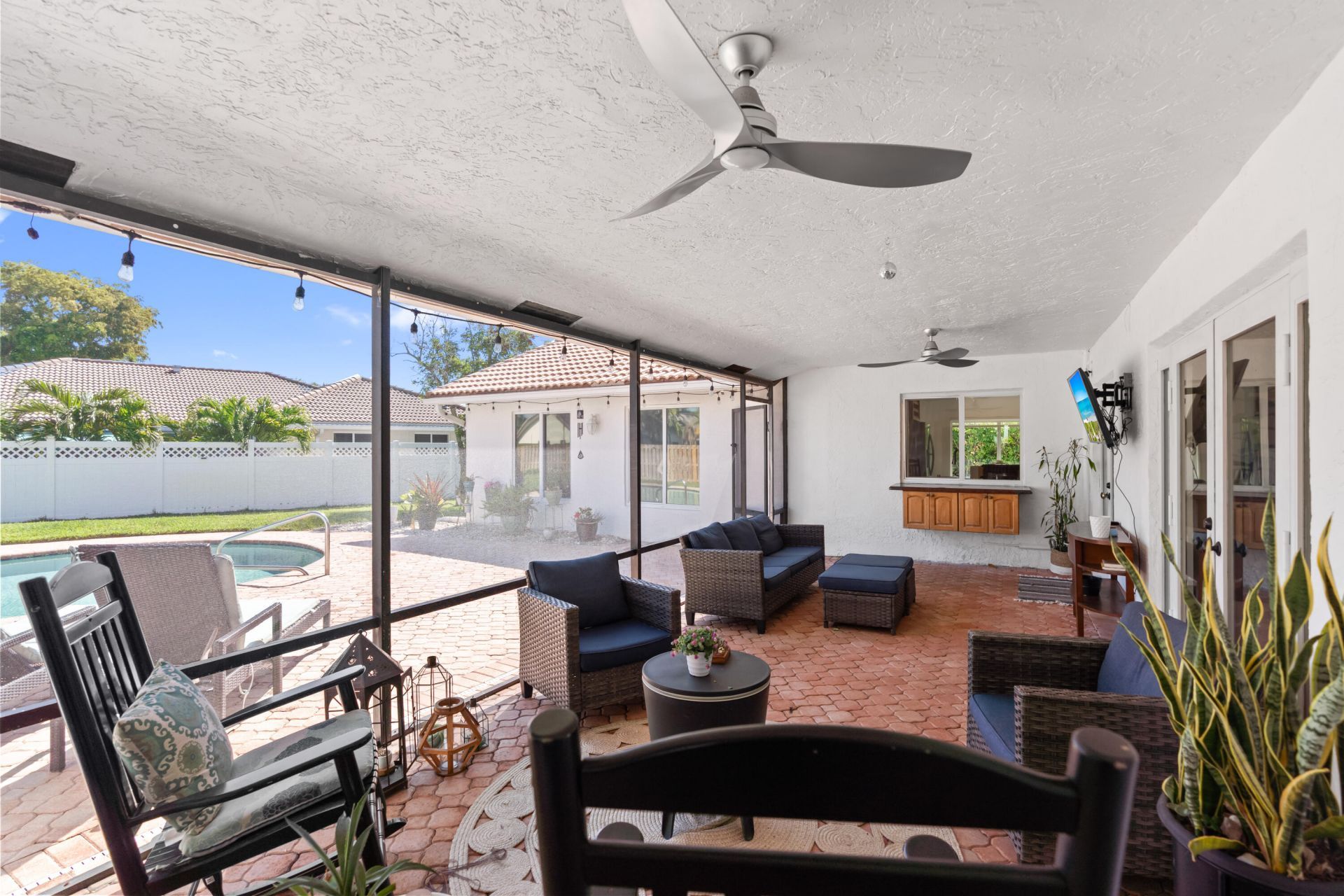 10885 NW 6th Street, Coral Springs, FL 33071 Photo