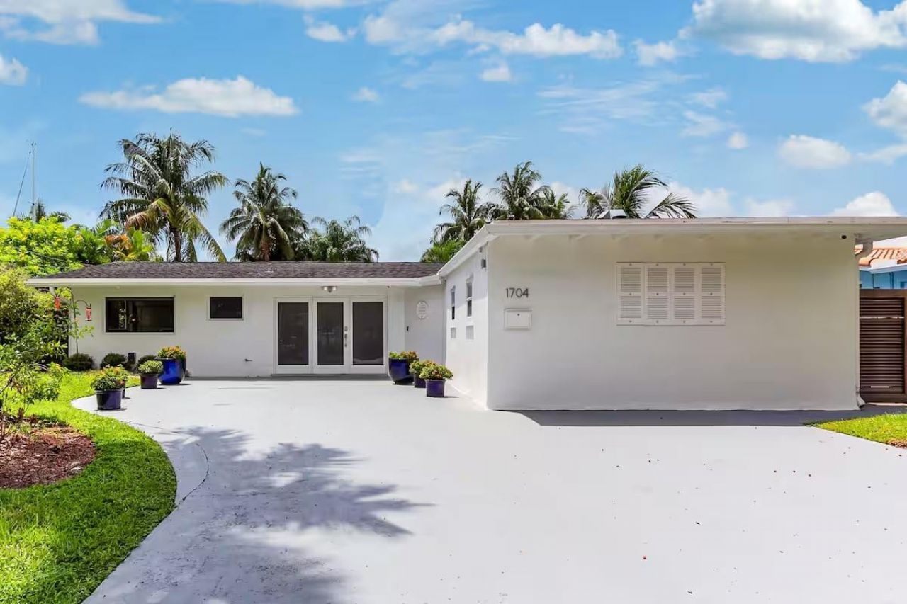 1704 SW 4th Court, Fort Lauderdale, FL 33312 Photo