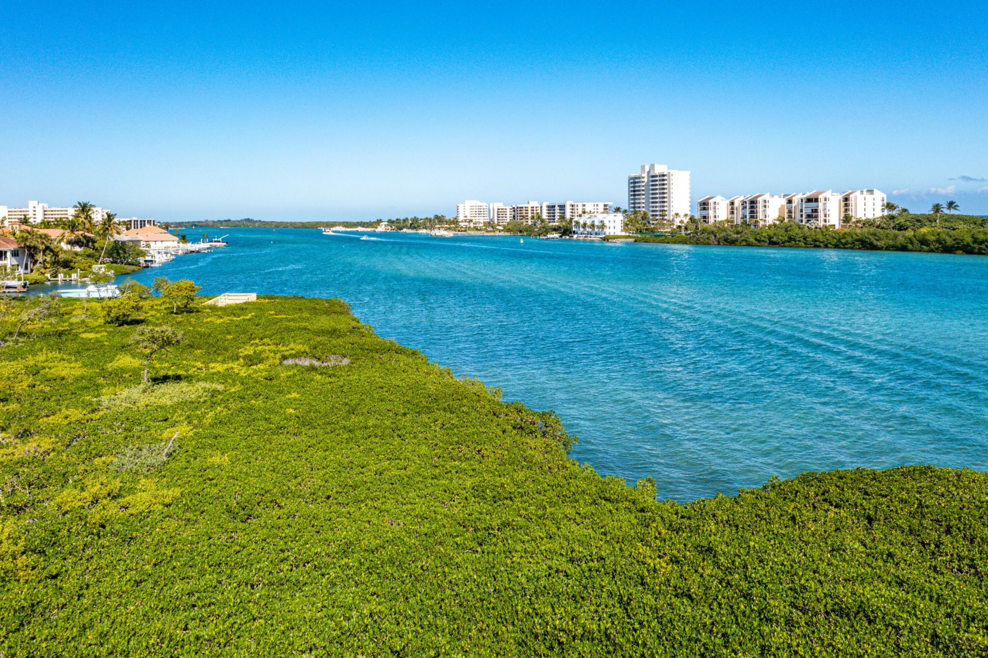 200 Waterway Road, Unit 204, Tequesta, FL 33469 Photo