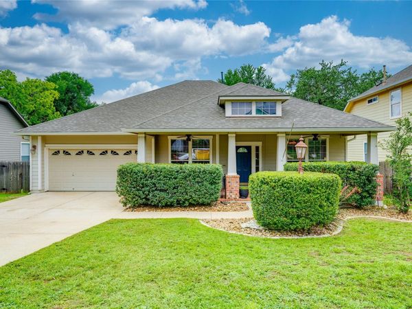6421 Carrington DR , Austin, TX 78749