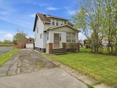5041 Broadway, Depew, NY 14043