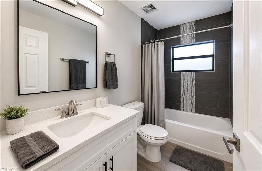 1008 NW 12th Ave, Cape Coral, FL 33993 Photo