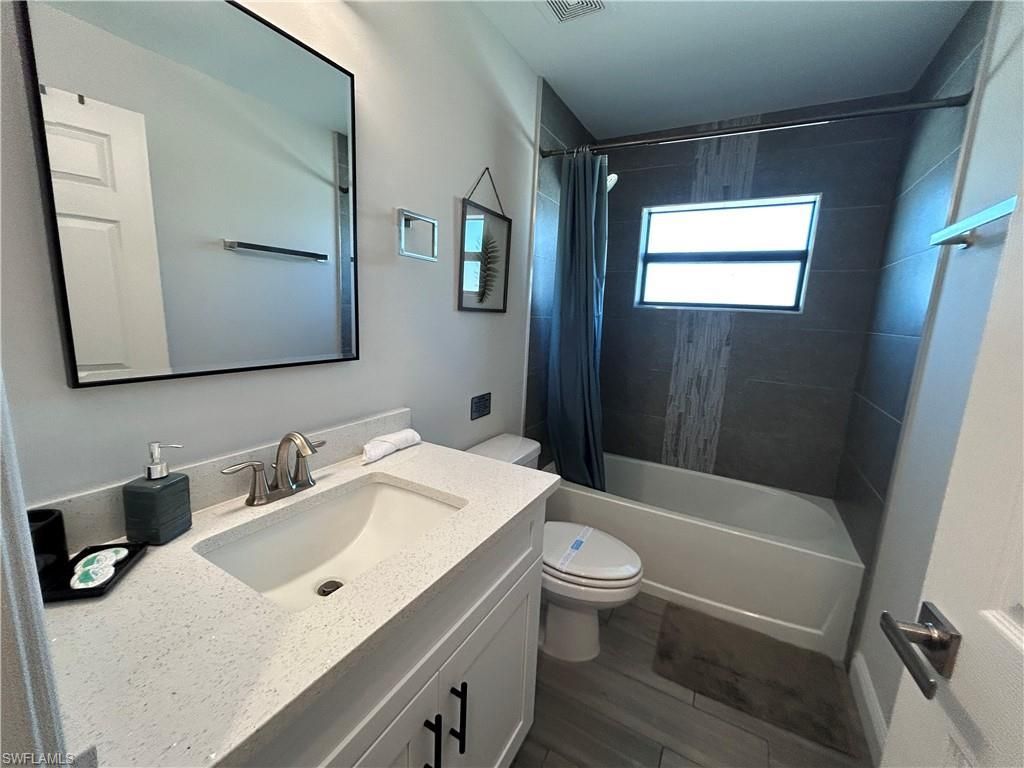 1008 NW 12th Ave , Cape Coral, FL 33993 Photo