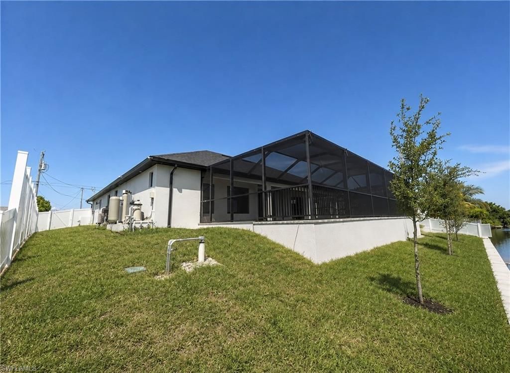 1008 NW 12th Ave, Cape Coral, FL 33993 Photo