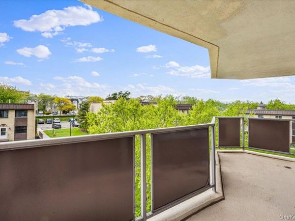 17-85 215th Street, Unit 3E, Bayside, NY 11360