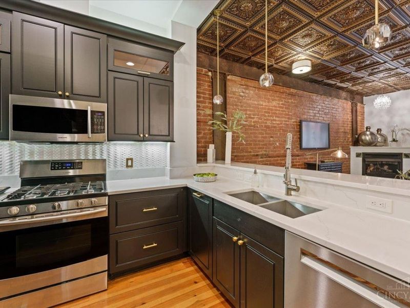 1302 Main Street, Cincinnati, OH 45202 Photo 16