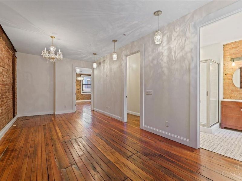 1302 Main Street, Cincinnati, OH 45202 Photo 25