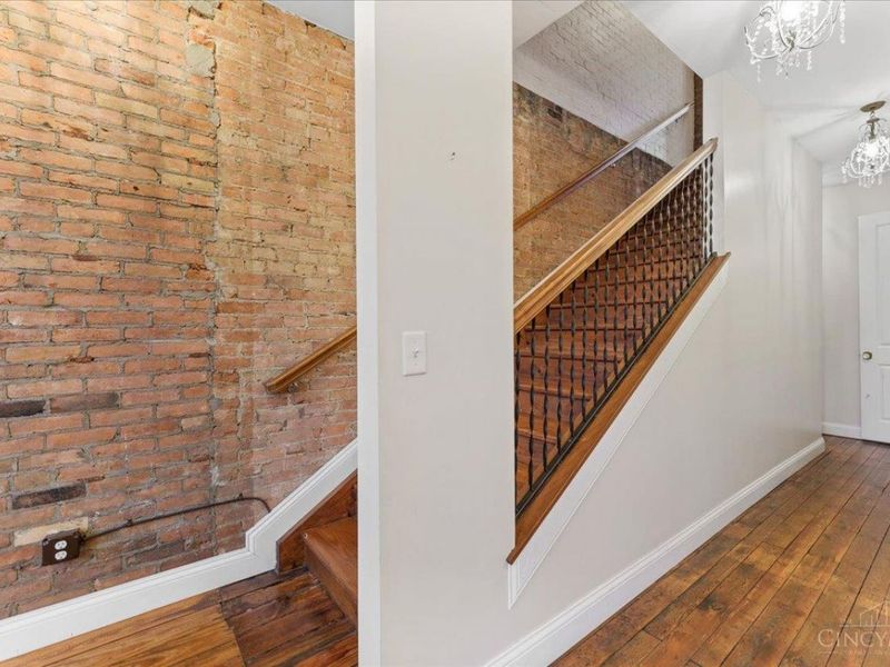 1302 Main Street, Cincinnati, OH 45202 Photo 28