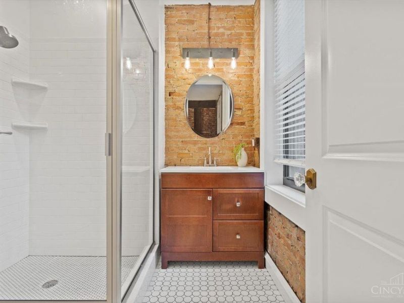 1302 Main Street, Cincinnati, OH 45202 Photo 35