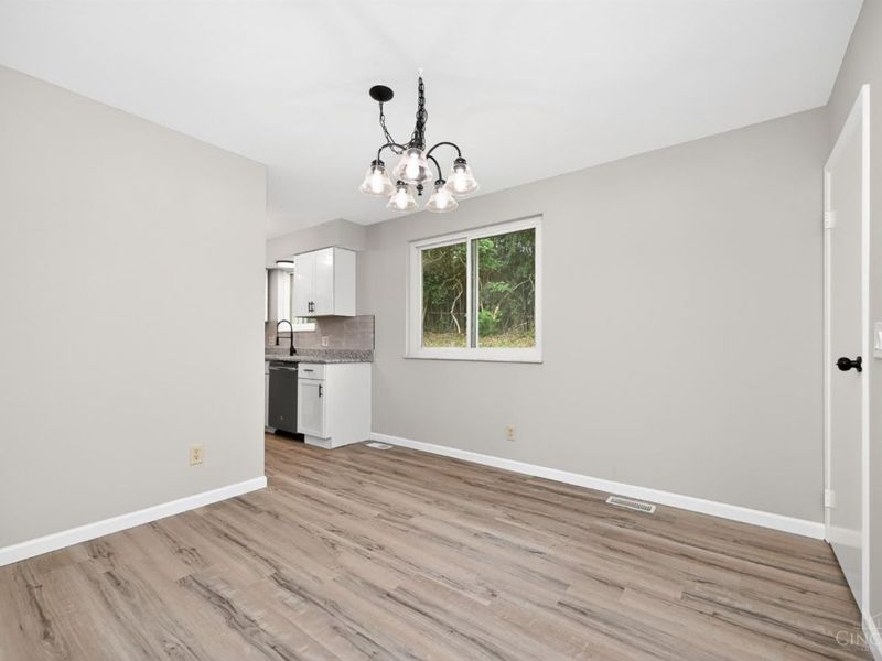 429 Mc Creary Court, Springfield Twp., OH 45231 Photo 7