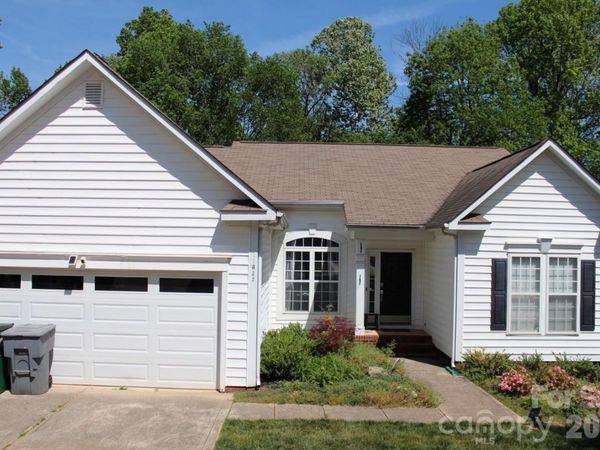 11632 Long Forest Drive, Charlotte, NC 28269