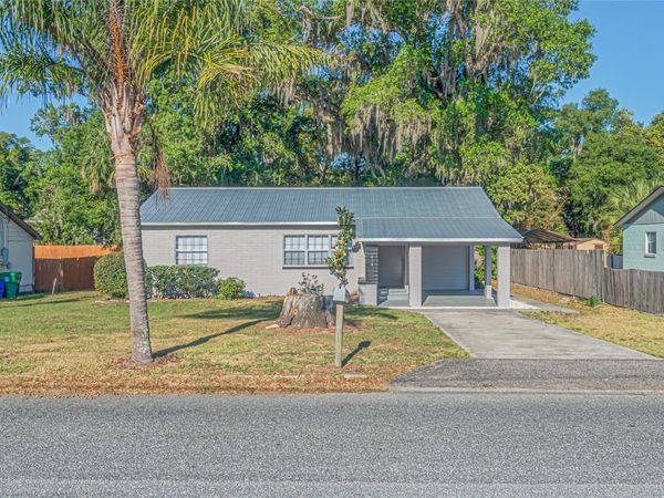414 N BOSTON AVENUE , DELAND, FL 32724