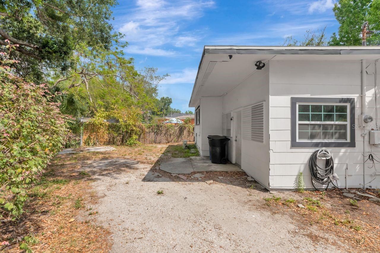 4939 Haines Road N, Saint Petersburg, FL 33714 Photo
