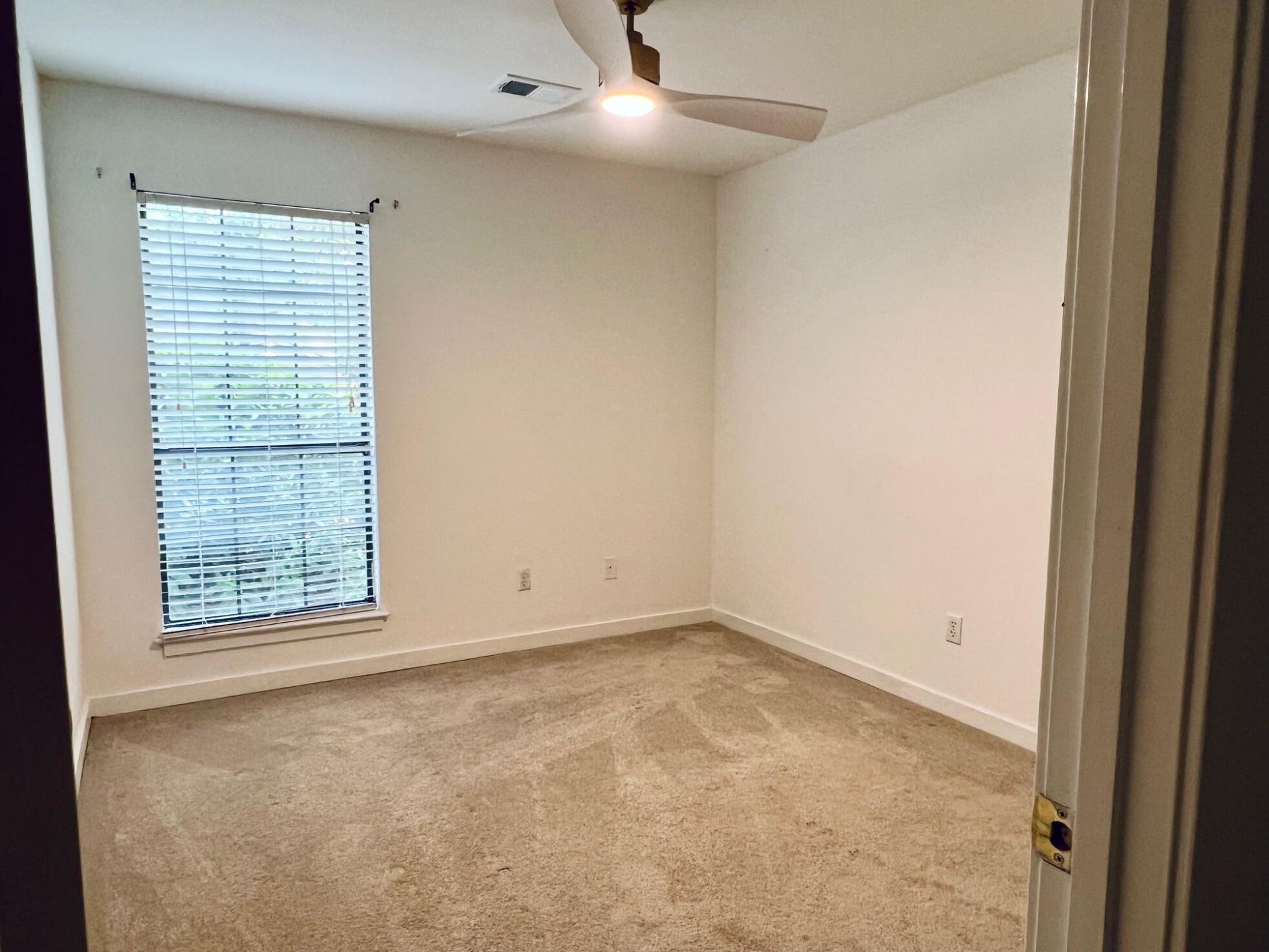 352 Sandpiper Drive Photo 18