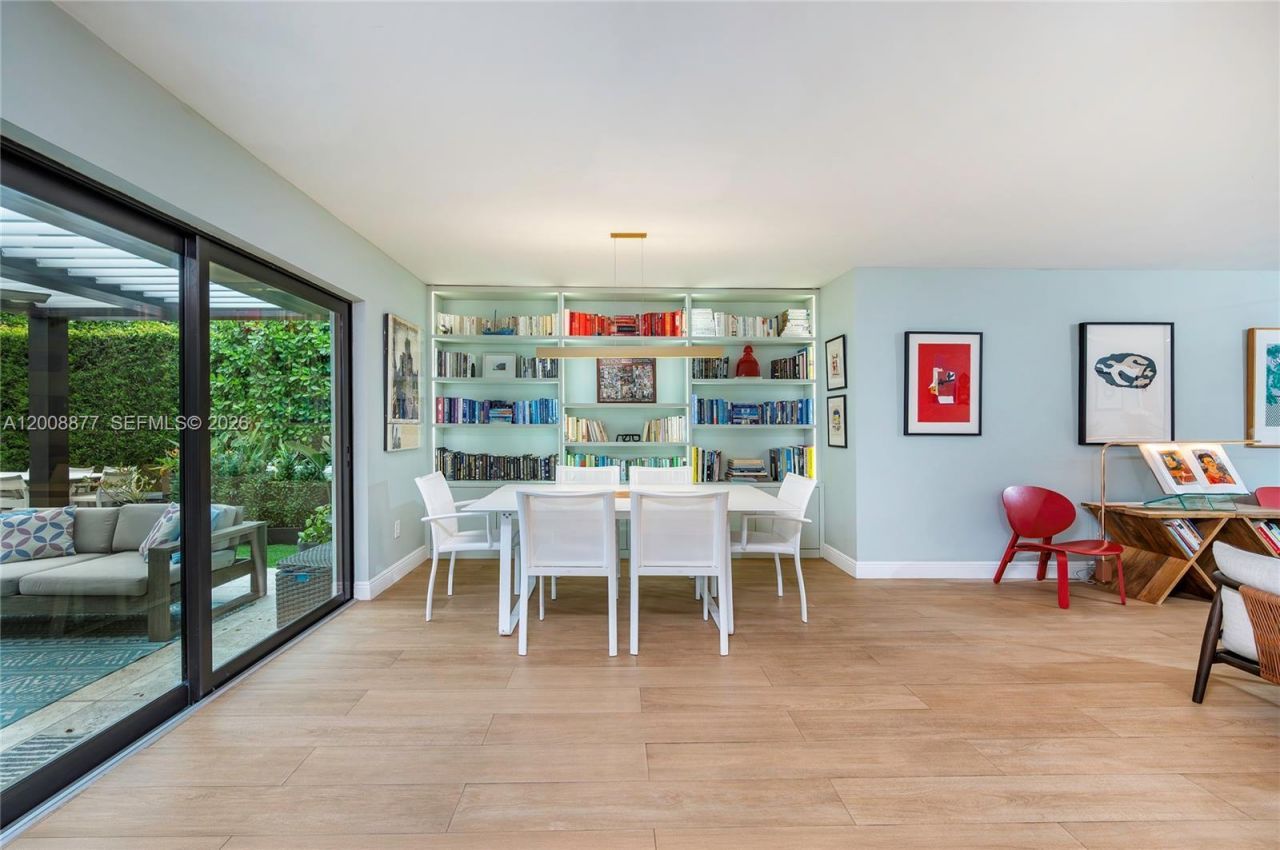 835 Malaga Ave, Coral Gables, FL 33134 Photo