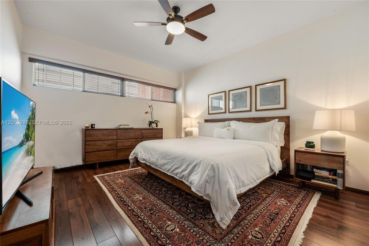 3333 Rice St , Unit 301, Miami, FL 33133 Photo