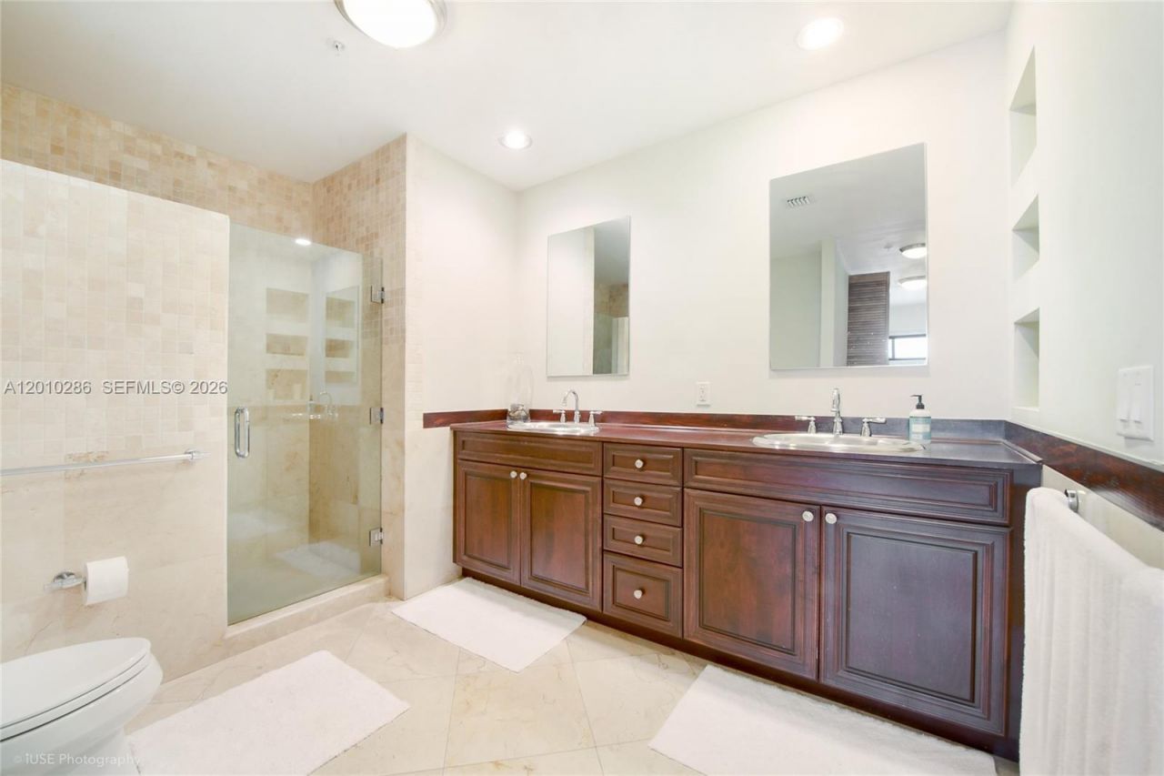 3333 Rice St , Unit 301, Miami, FL 33133 Photo