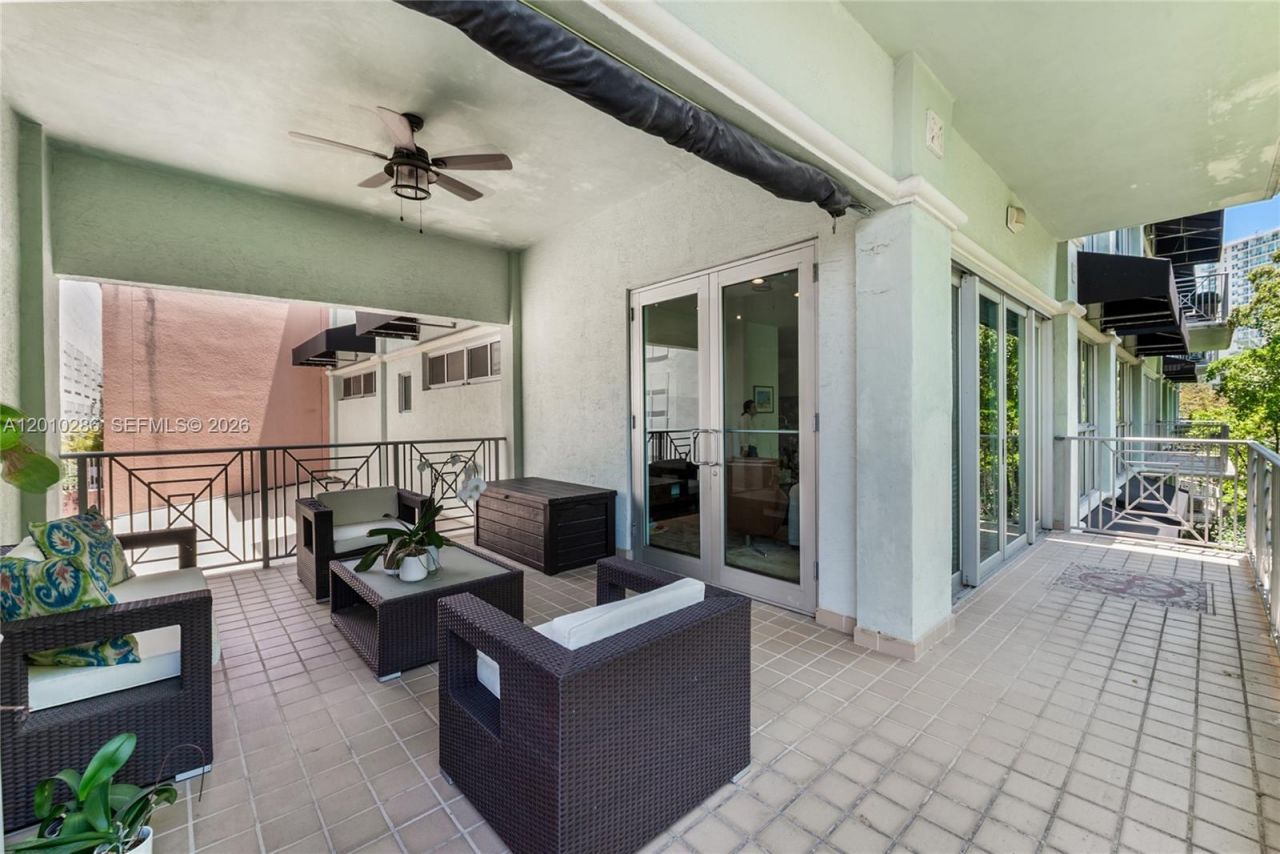 3333 Rice St , Unit 301, Miami, FL 33133 Photo