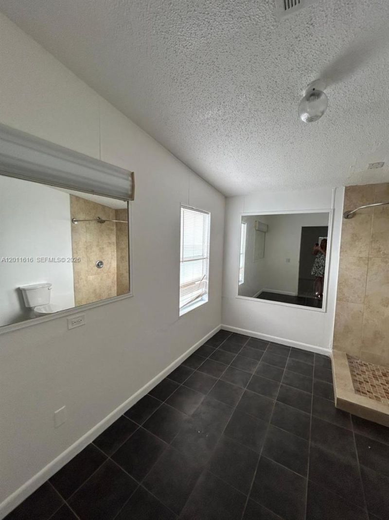 19800 SW 180th Ave, Unit 32, Miami, FL 33187 Photo