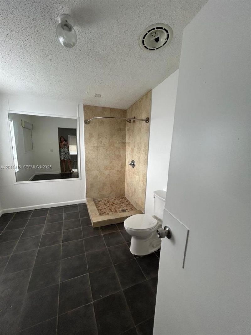 19800 SW 180th Ave, Unit 32, Miami, FL 33187 Photo