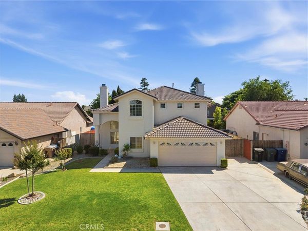 6105 Kettlerock Mountain Court, Bakersfield, CA 93313