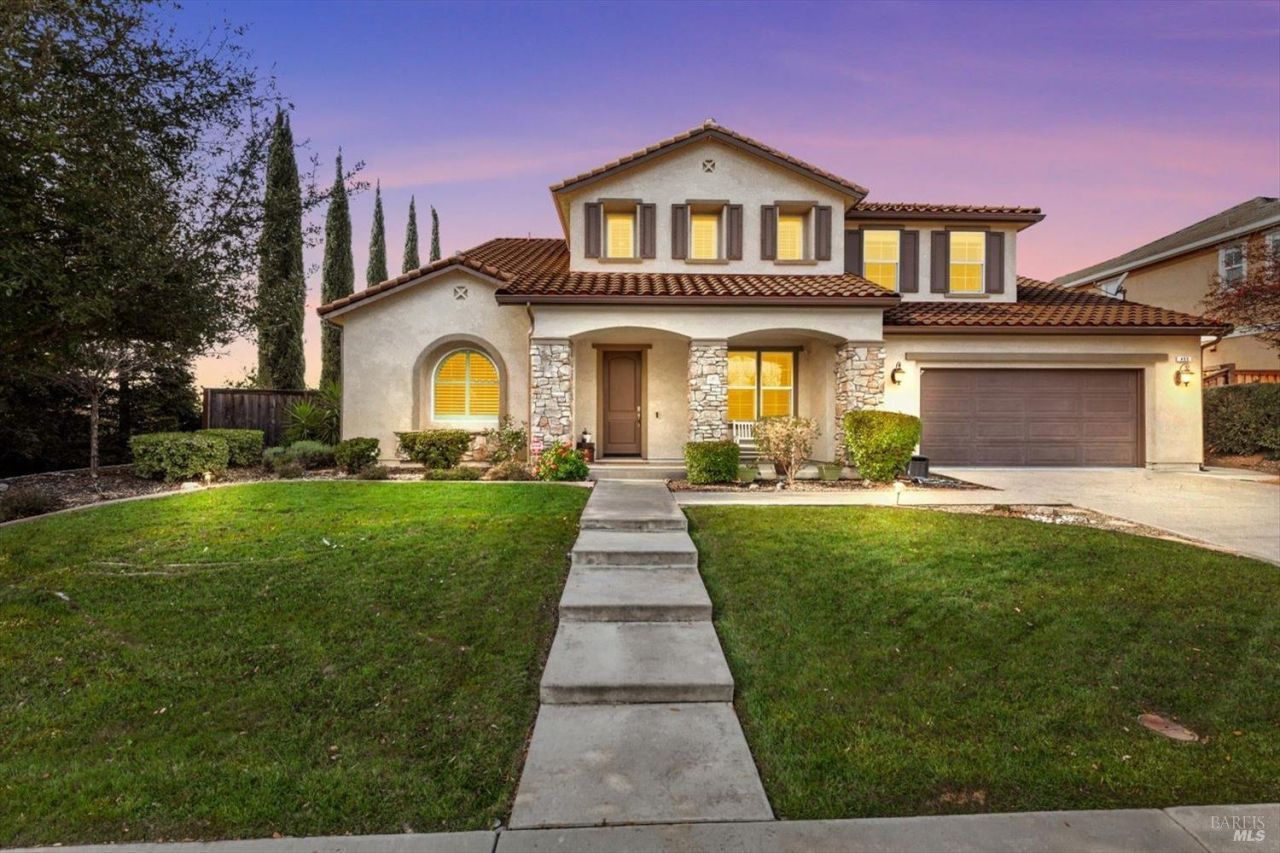 455 Peacock Way, Vacaville, CA 95688 Main Photo